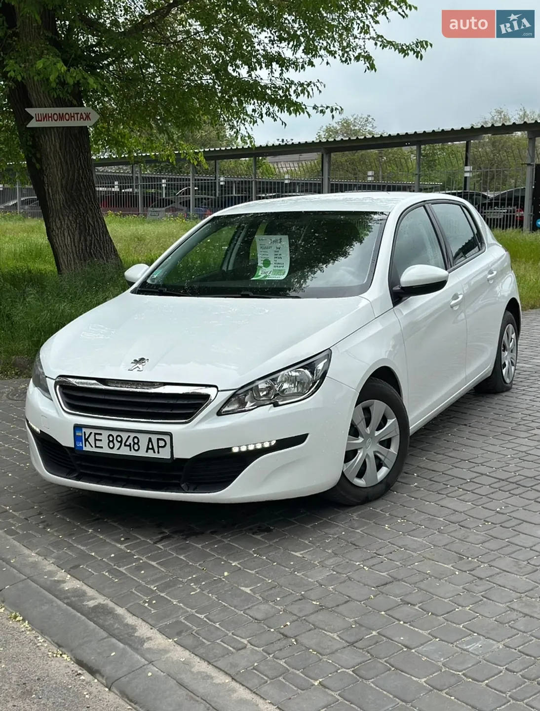 Peugeot 308, 2015