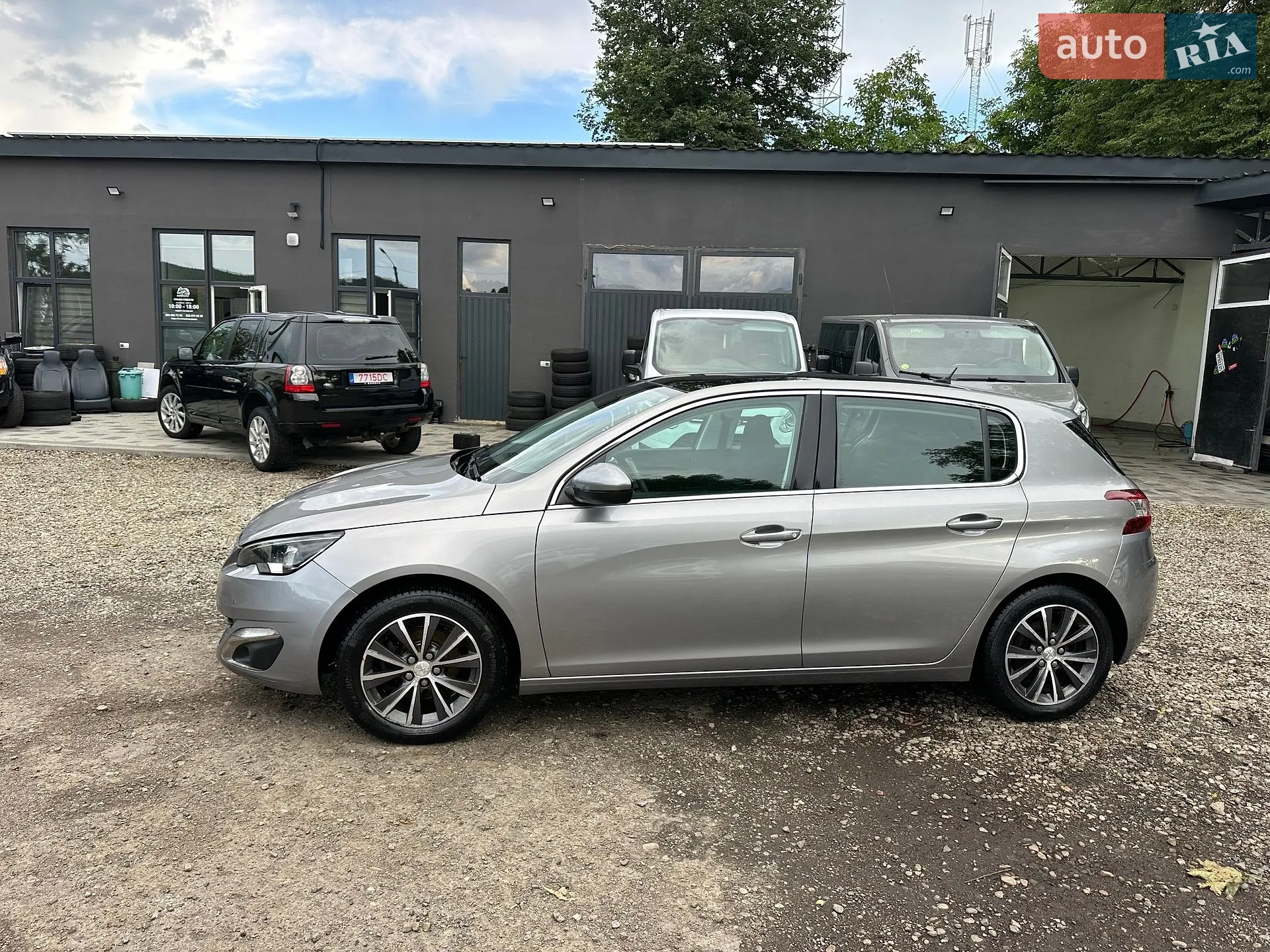 Peugeot 308, 2015