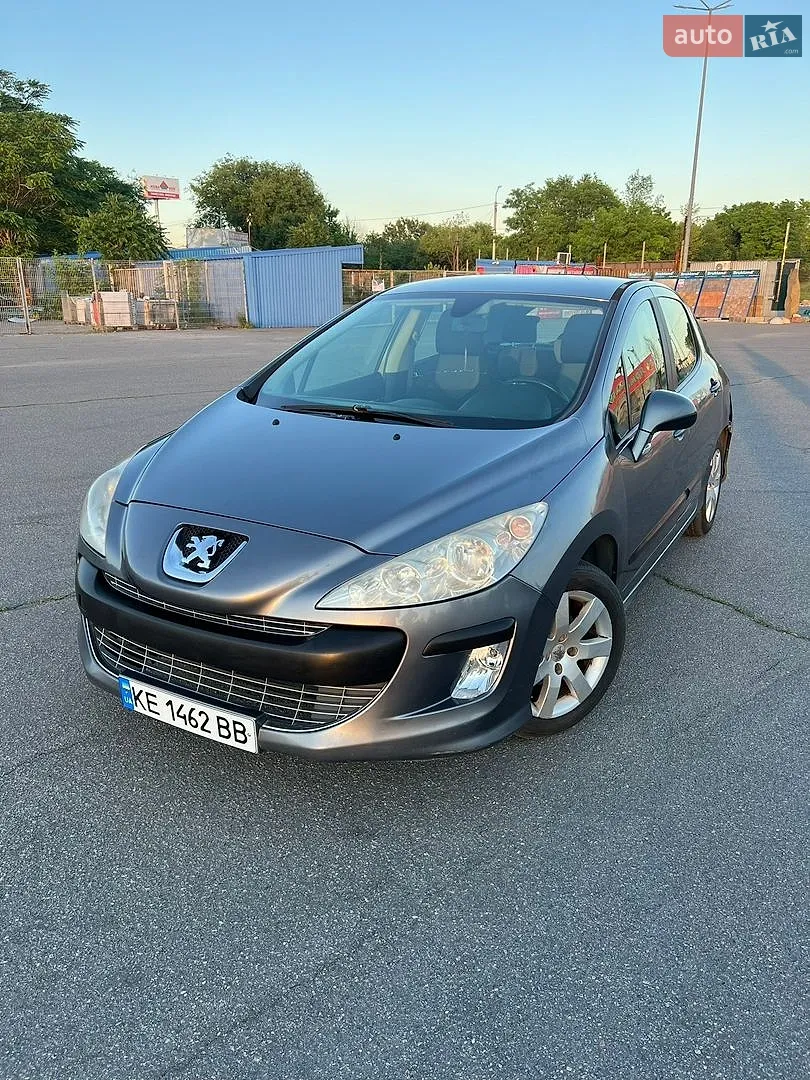 Peugeot 308 2010 — 1