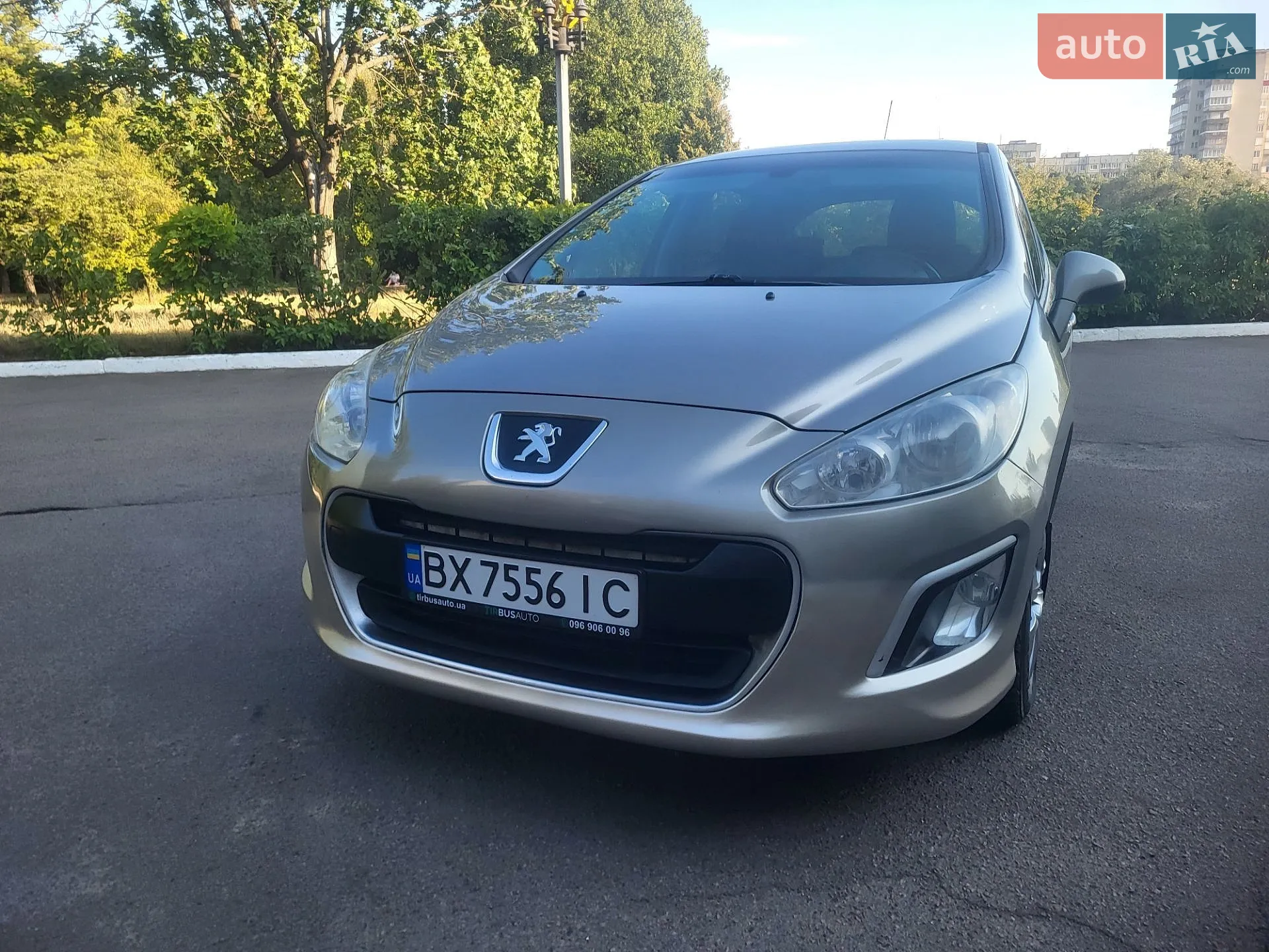 Peugeot 308, 2011