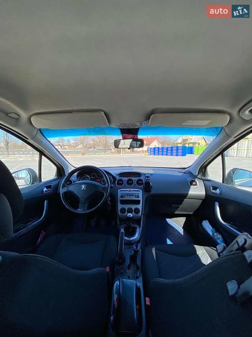 Peugeot 308, 2009