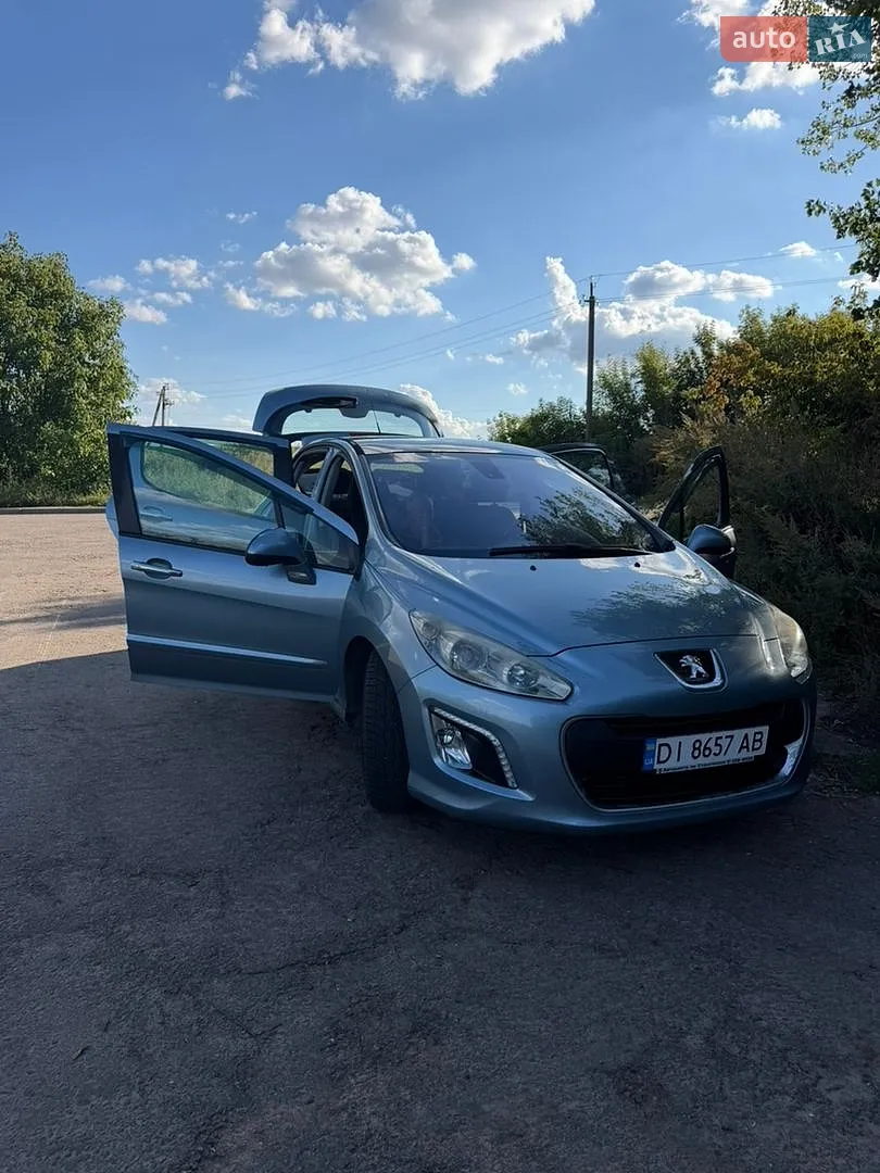 Peugeot 308, 2012