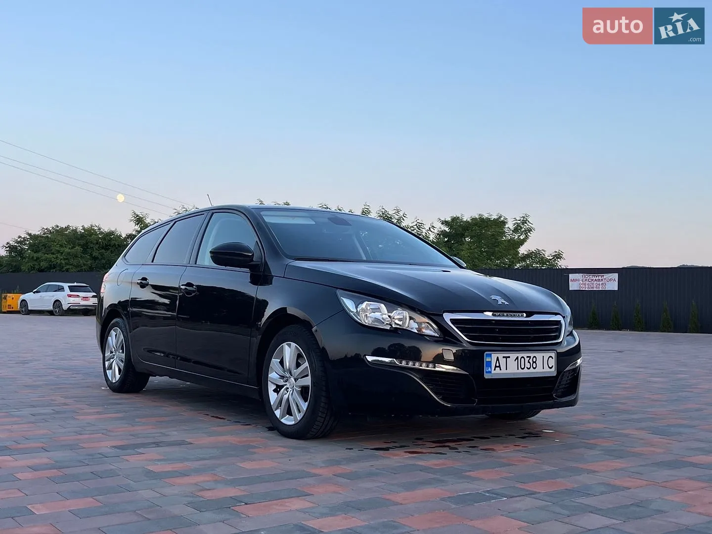 Peugeot 308, 2015