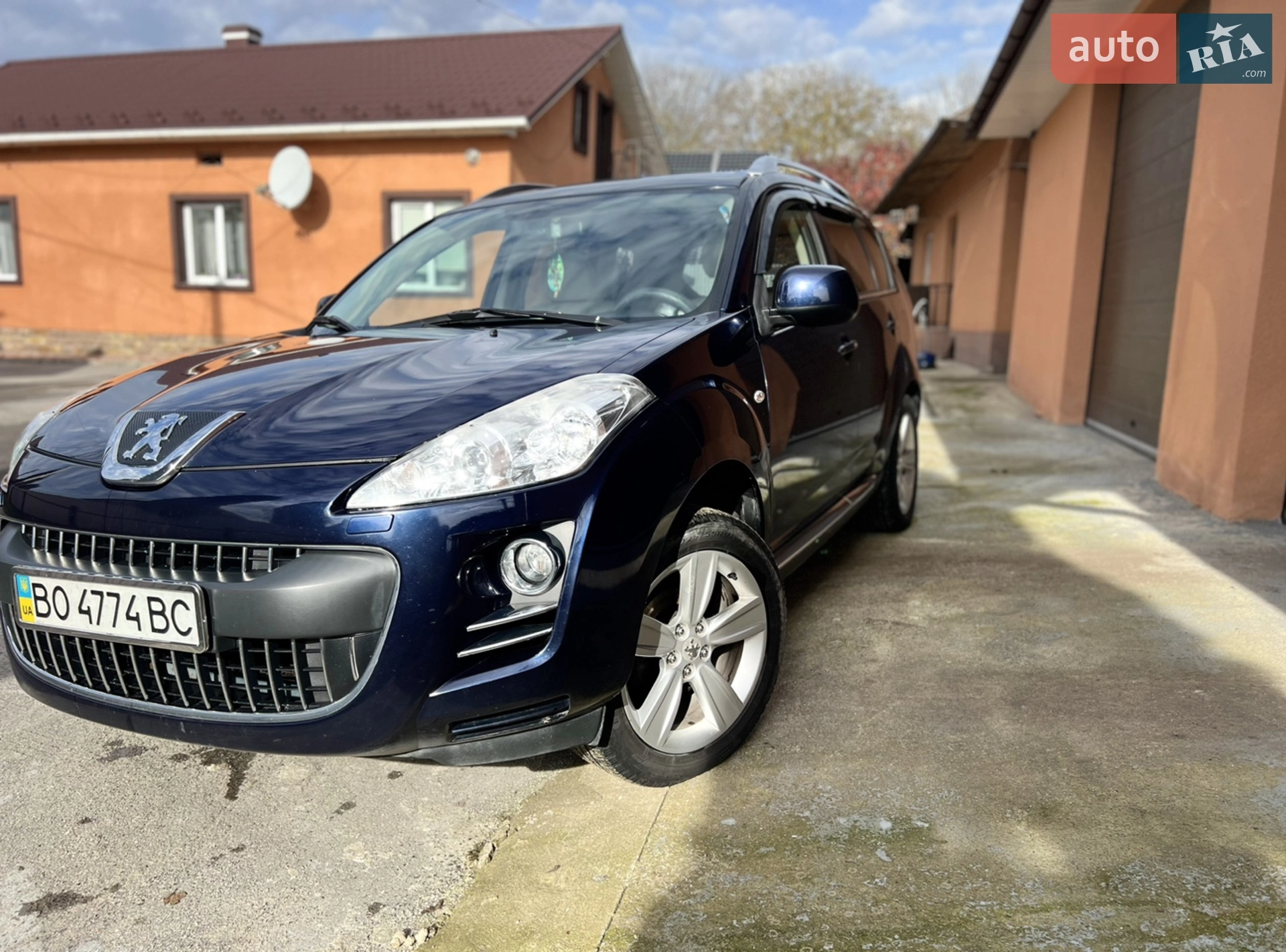 Peugeot 4007, 2010