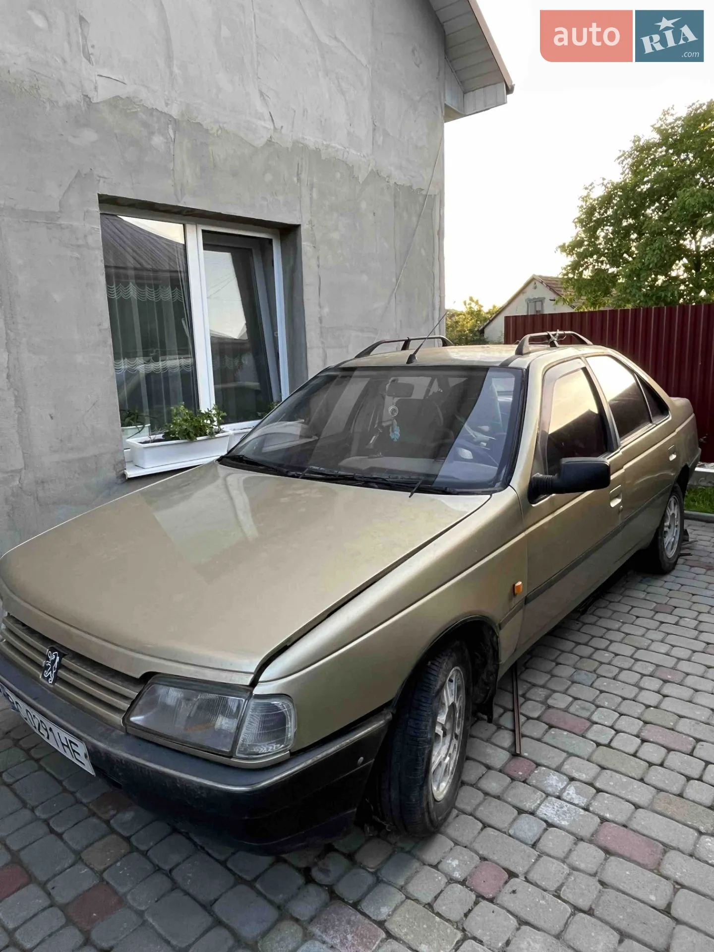 Peugeot 405, 1990