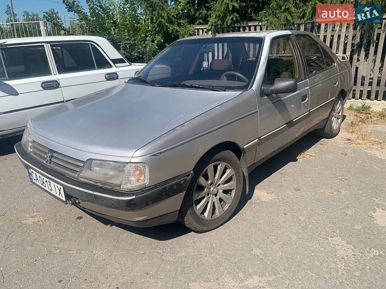 Peugeot 405, 1988