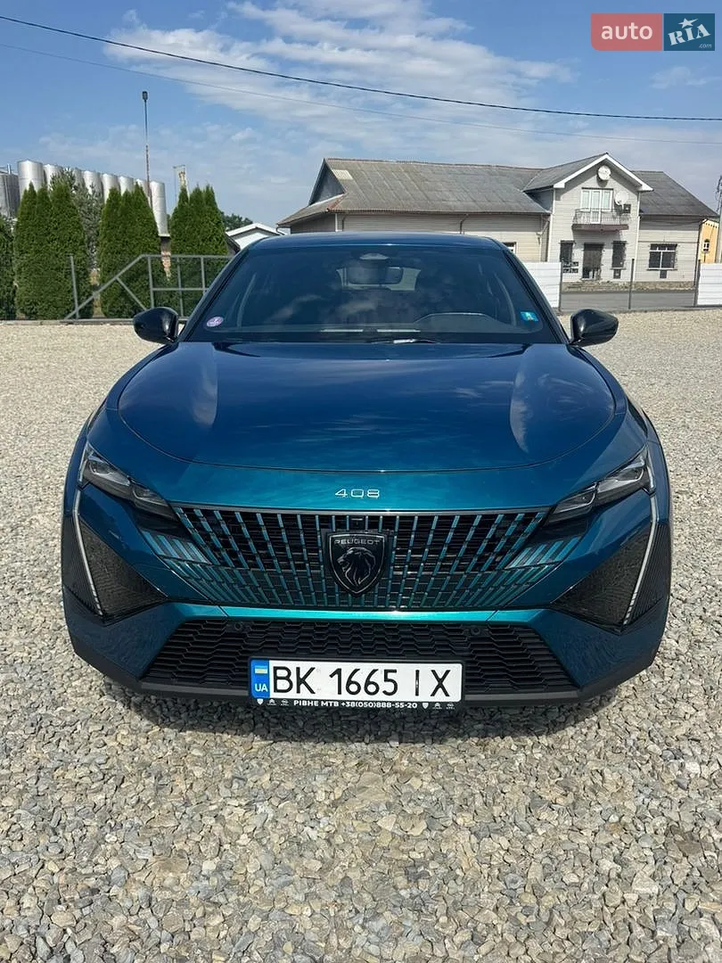 Peugeot 408, 2025