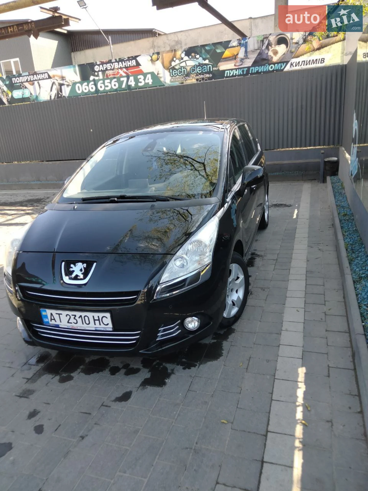 Peugeot 5008, 2010