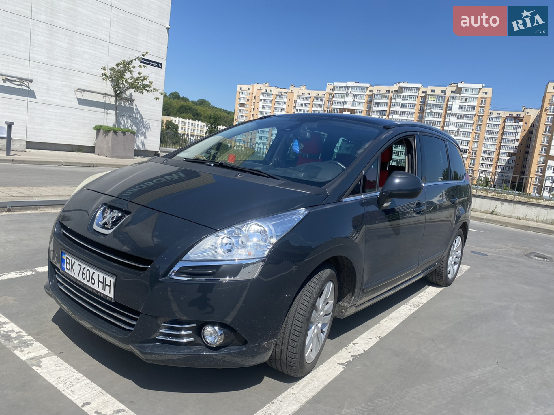 Peugeot 5008, 2010