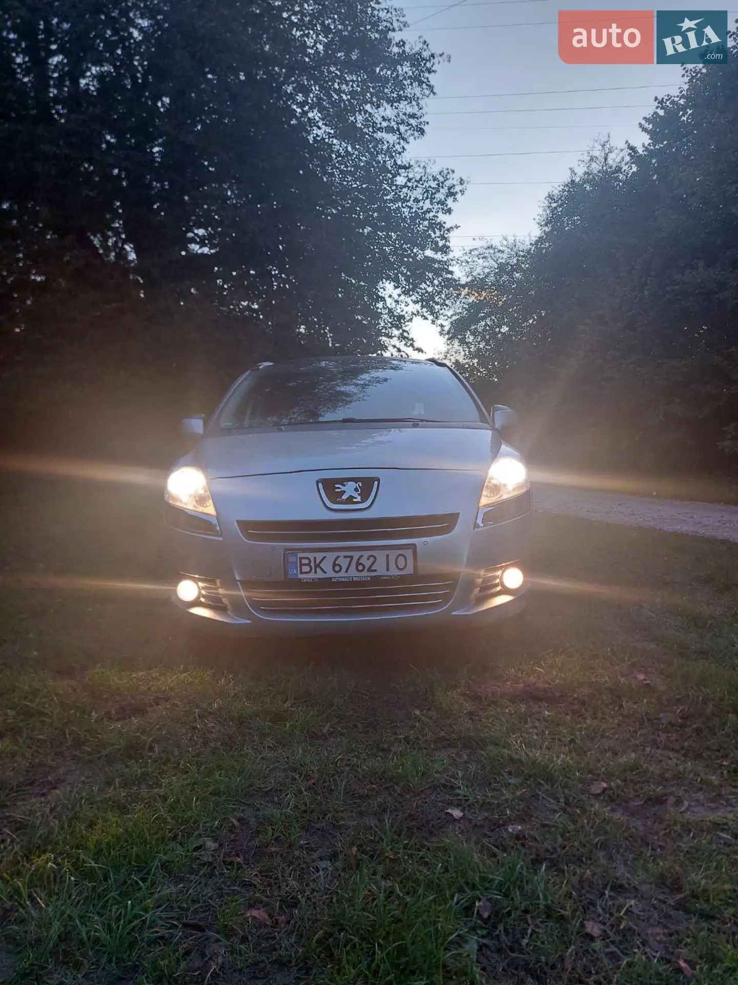 Peugeot 5008, 2011
