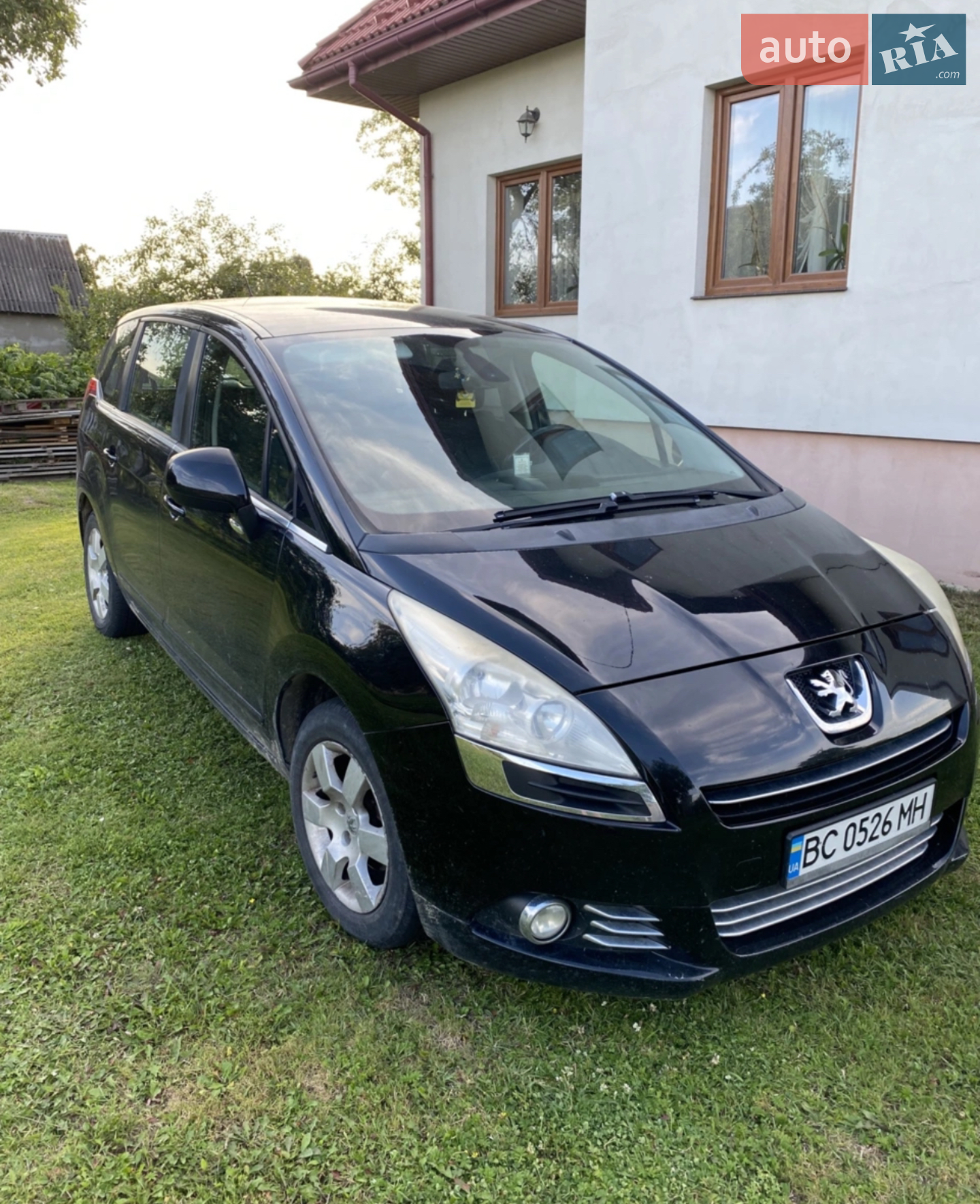 Peugeot 5008, 2011