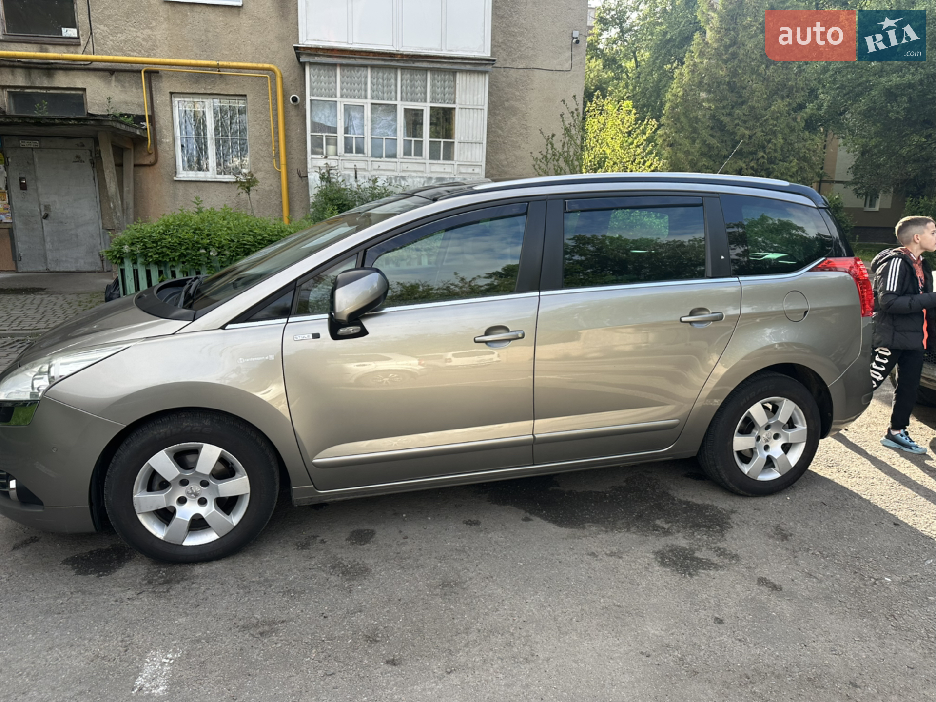Peugeot 5008, 2013