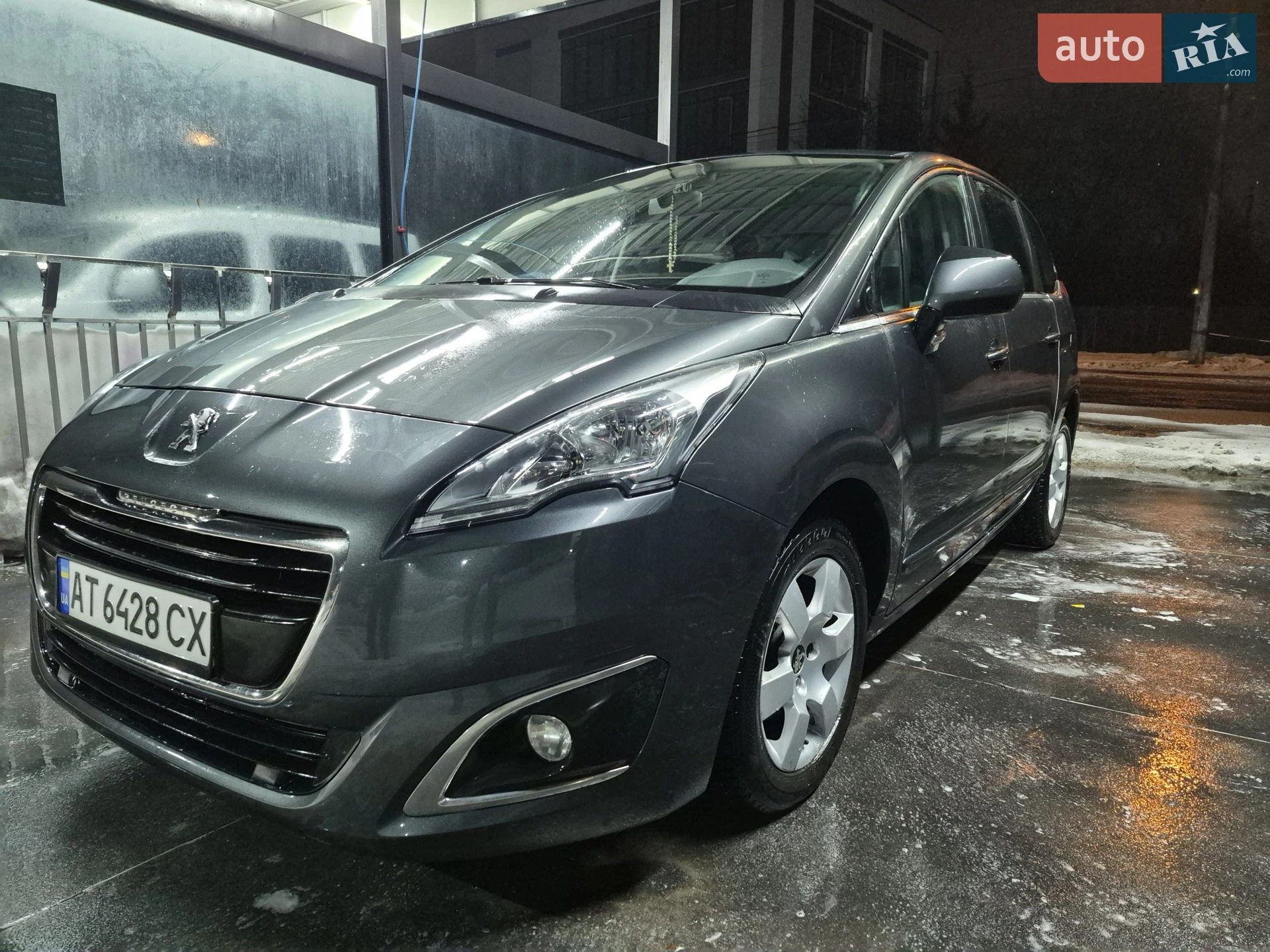 Peugeot 5008, 2013