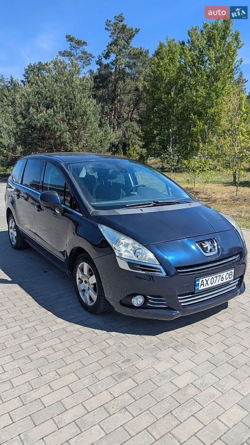 Peugeot 5008, 2010