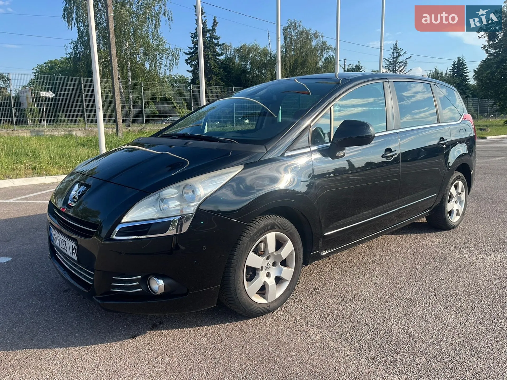 Peugeot 5008, 2010