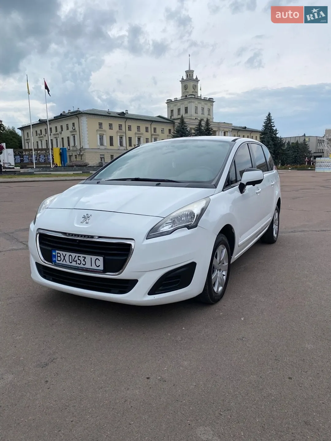 Peugeot 5008, 2015