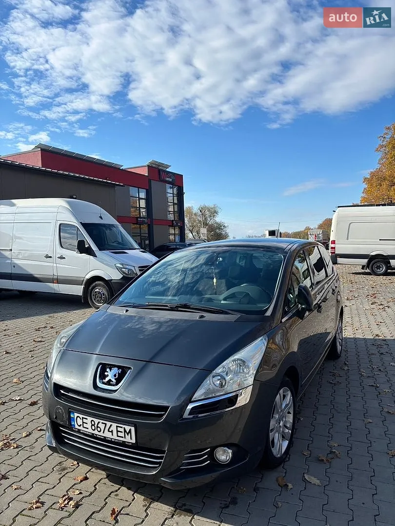 Peugeot 5008, 2010