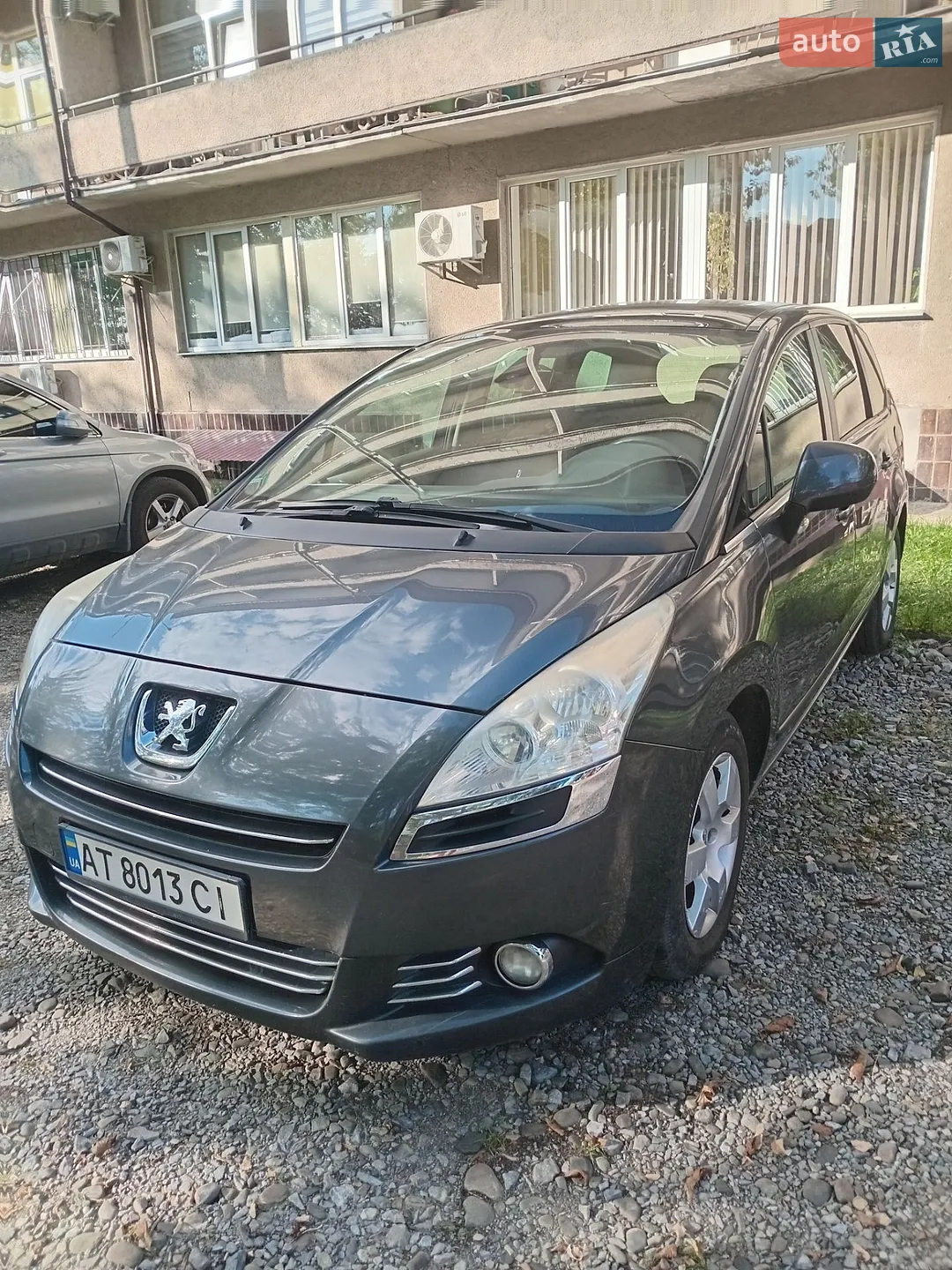 Peugeot 5008, 2010