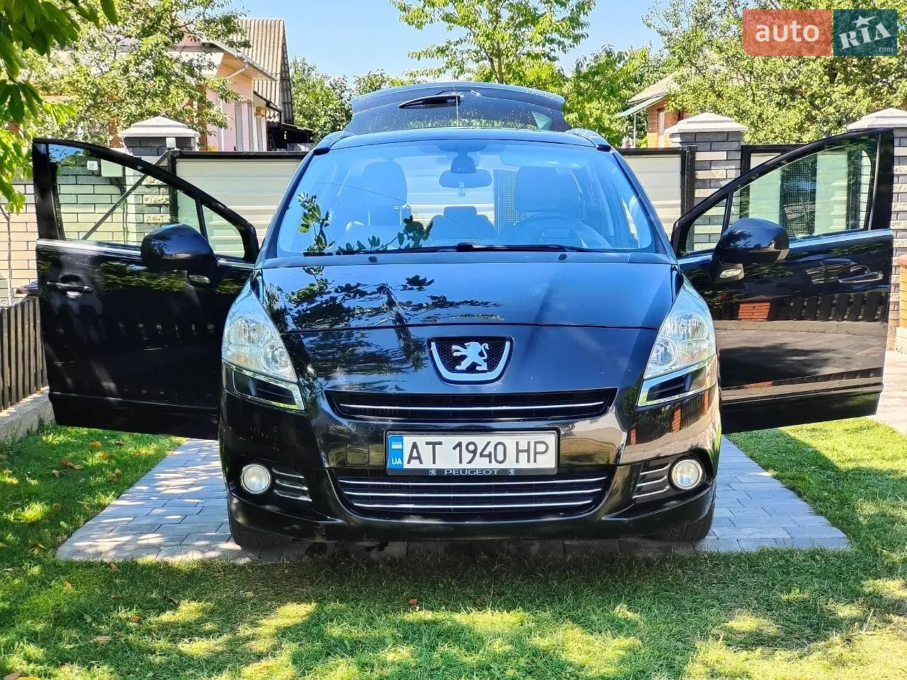 Peugeot 5008, 2010