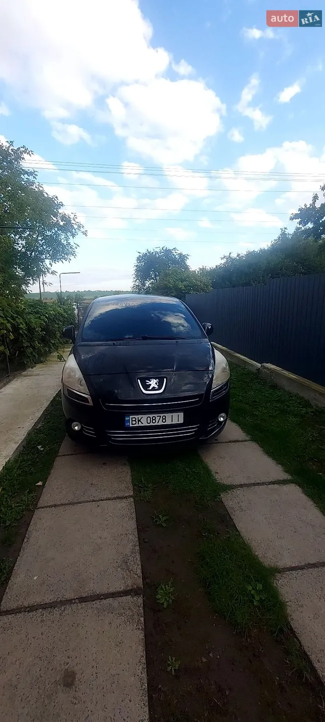 Peugeot 5008, 2009