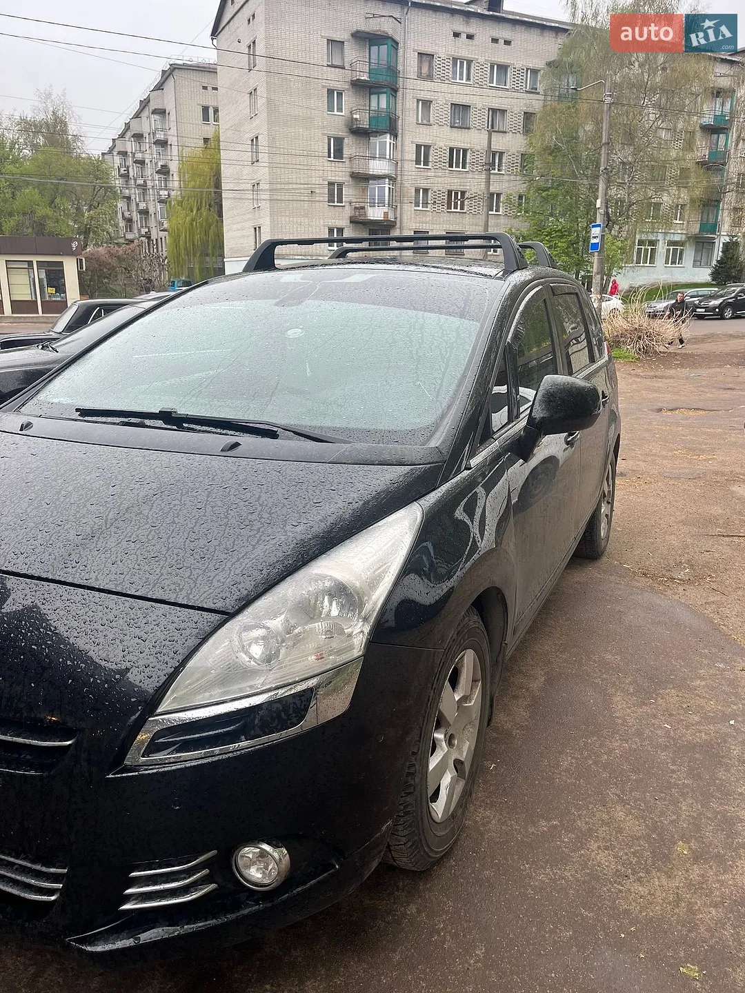 Peugeot 5008, 2010