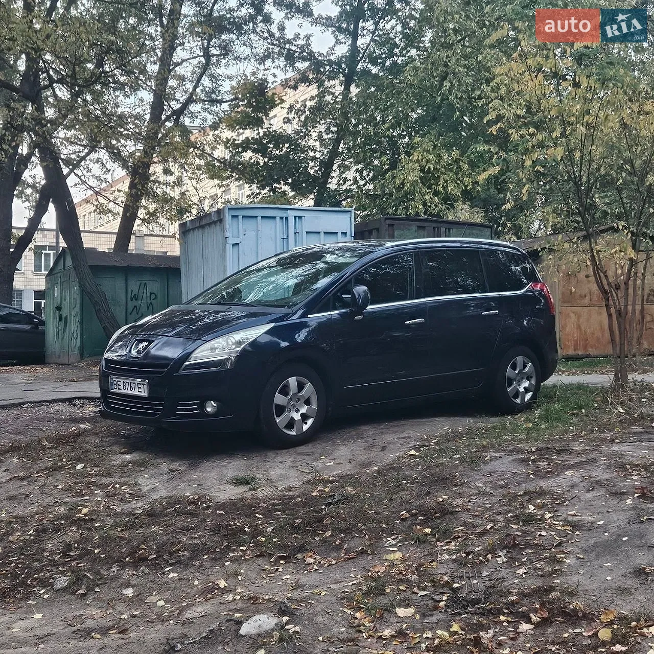 Peugeot 5008, 2011