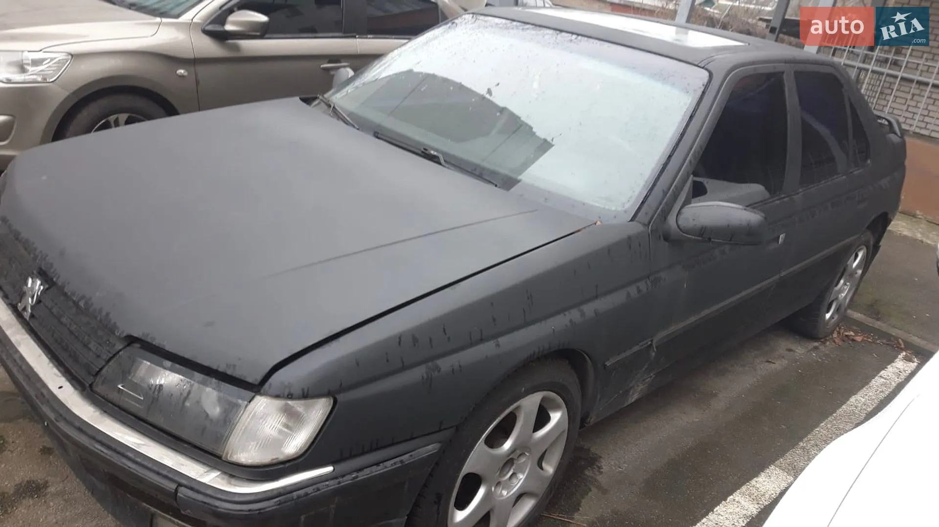 Peugeot 605, 1990