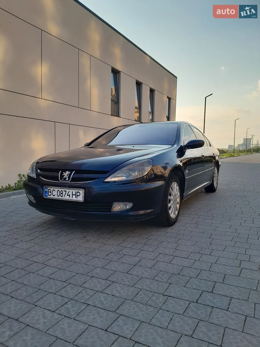 Peugeot 607, 2001