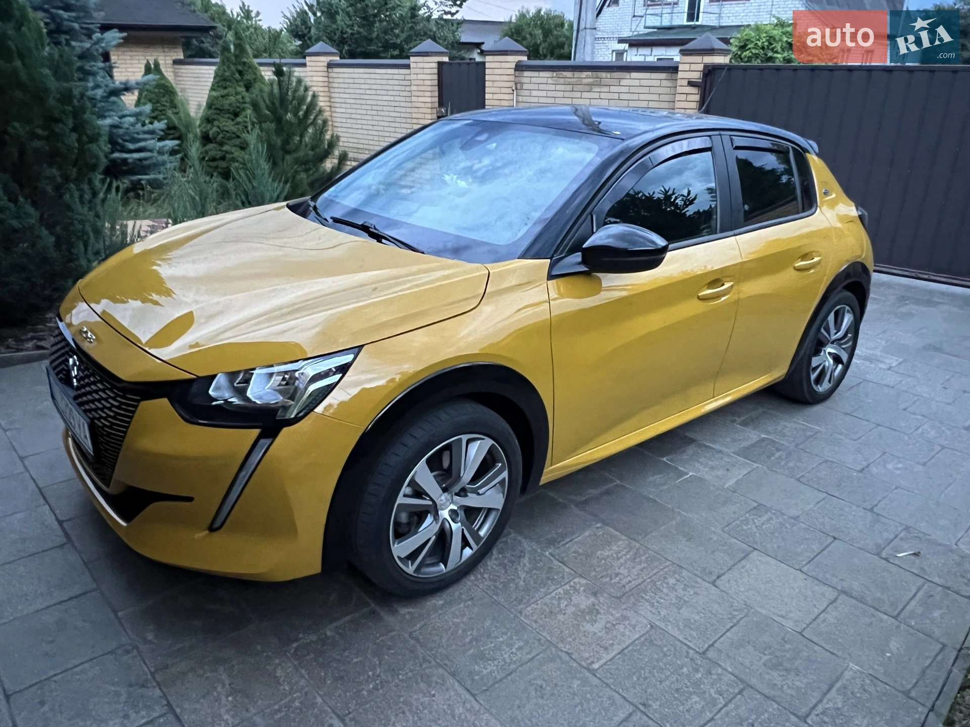 Peugeot e-208, 2021