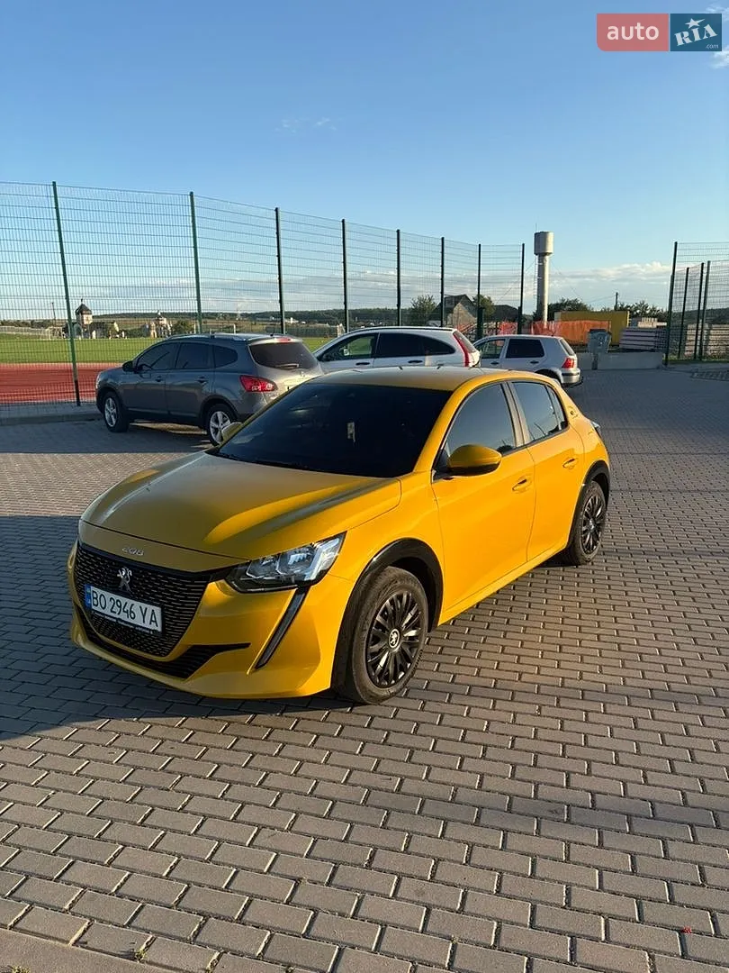 Peugeot e-208, 2021