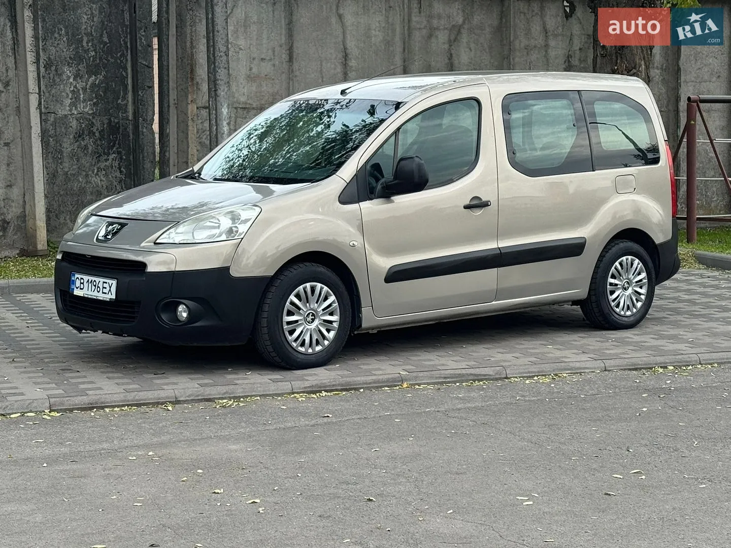Peugeot Partner, 2011