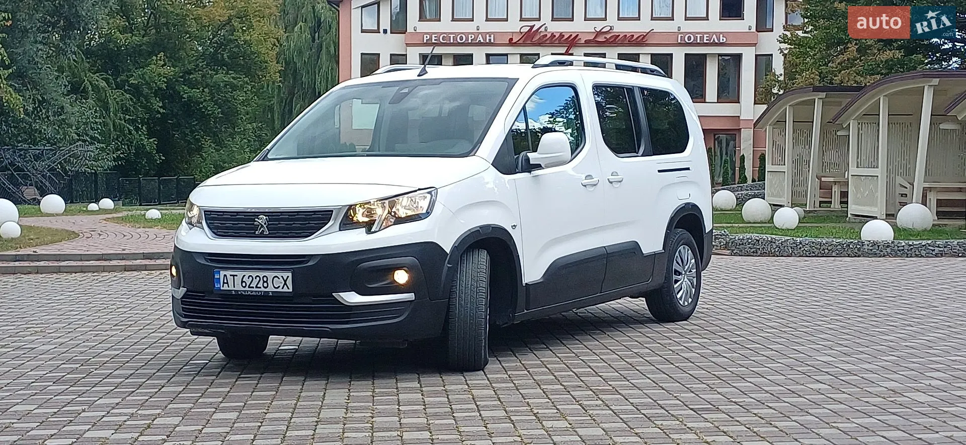 Peugeot Rifter, 2020