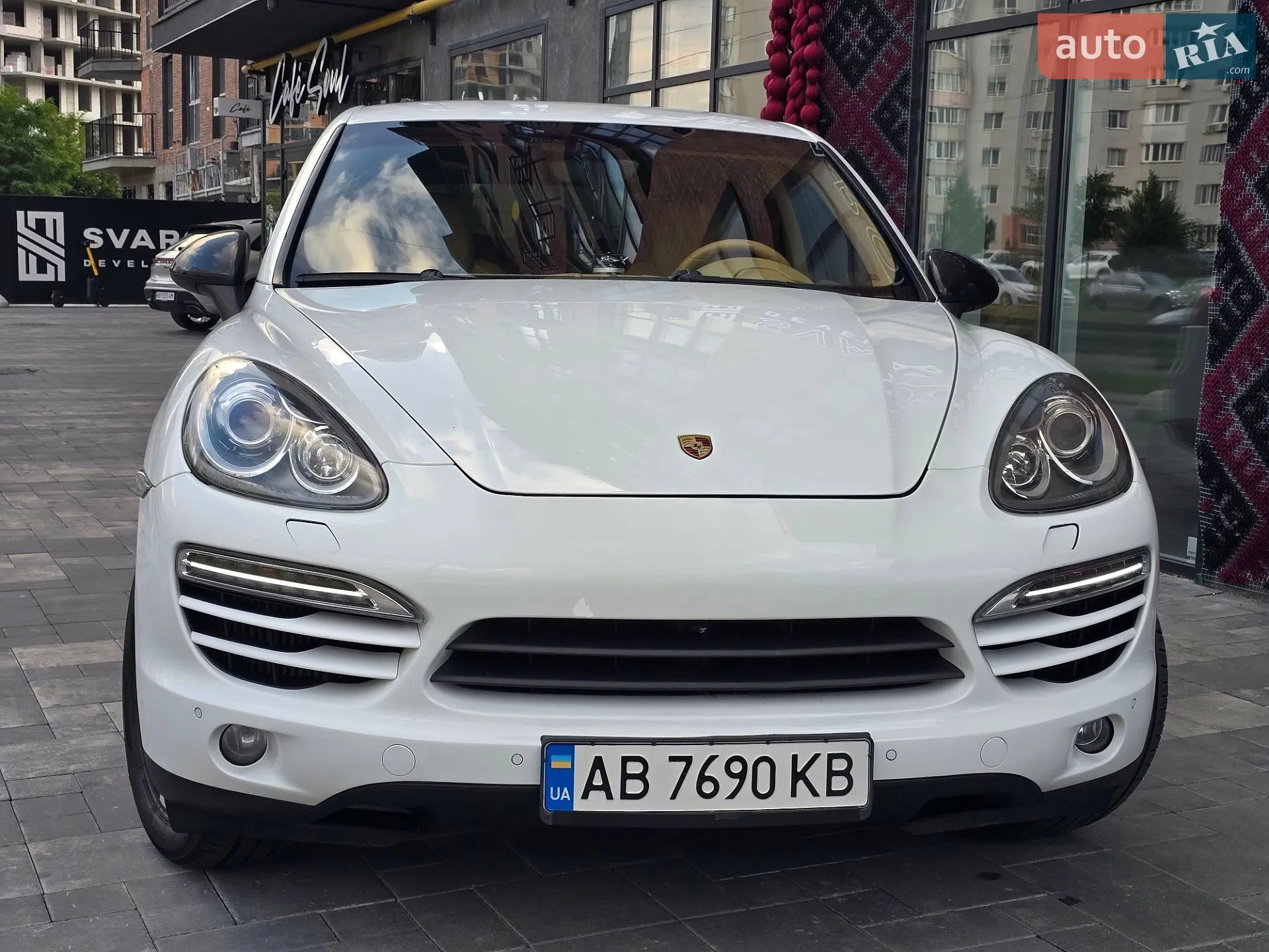 Porsche Cayenne, 2012