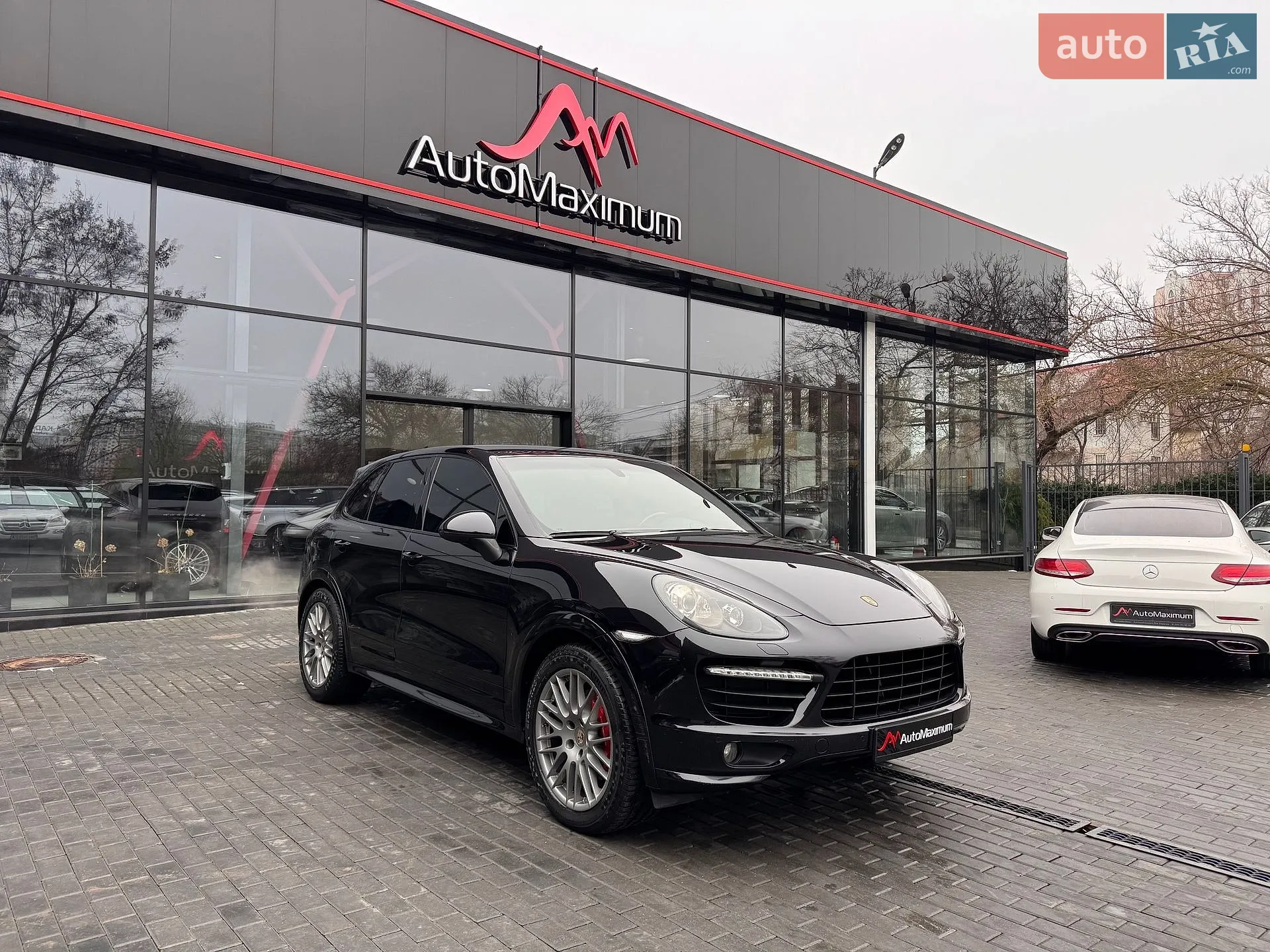 Porsche Cayenne, 2012