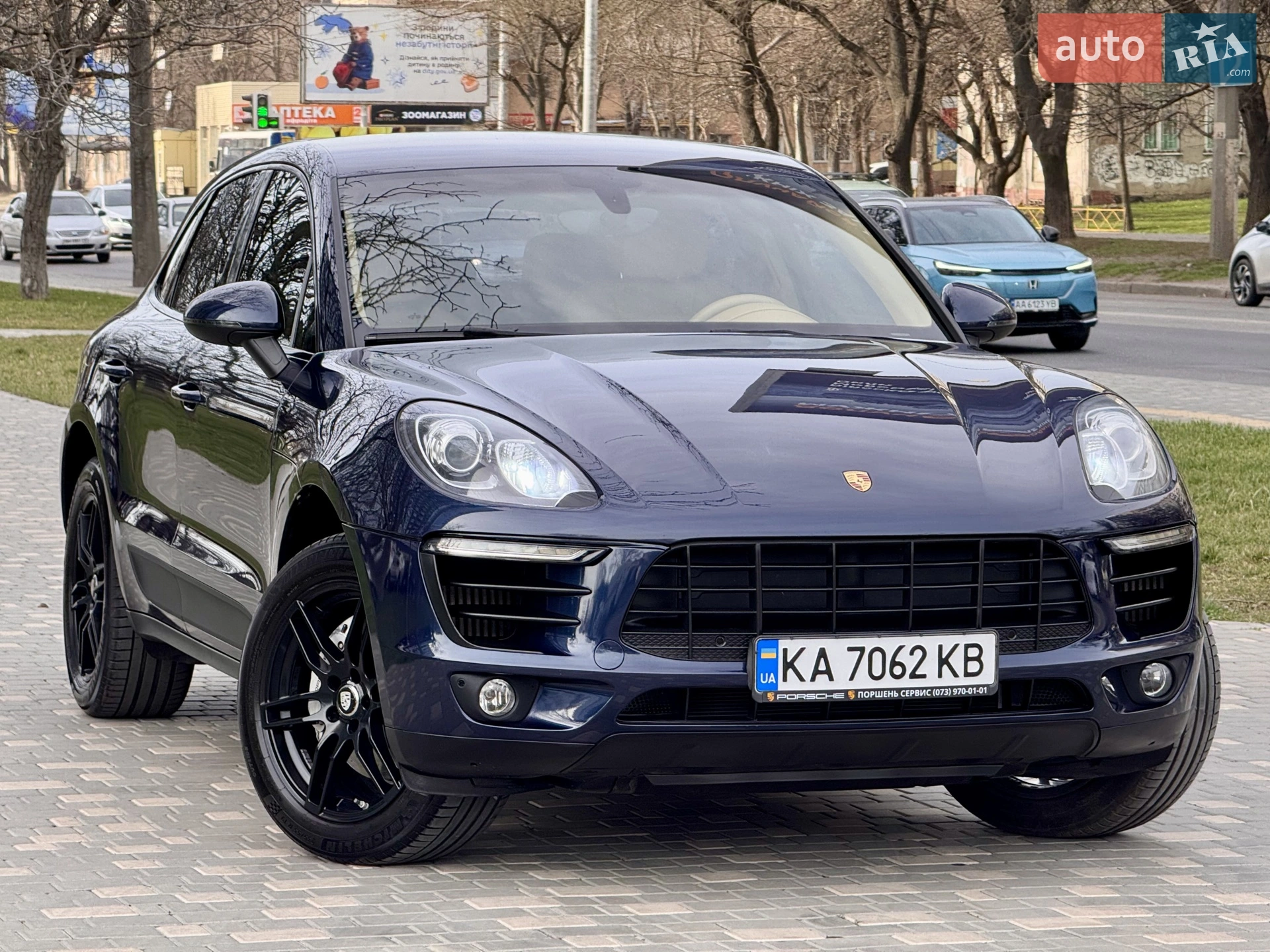 Porsche Macan, 2014