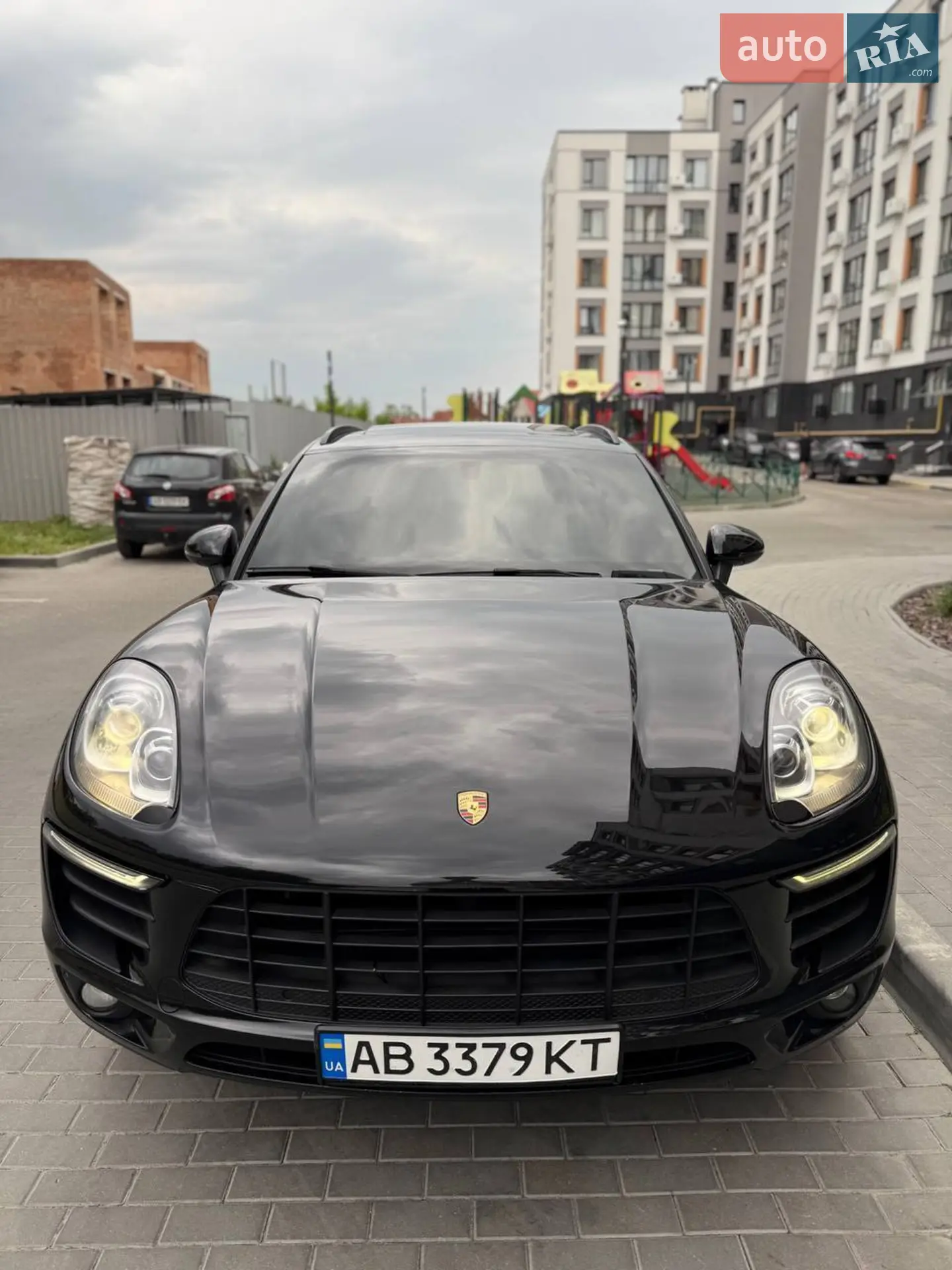 Porsche Macan, 2015