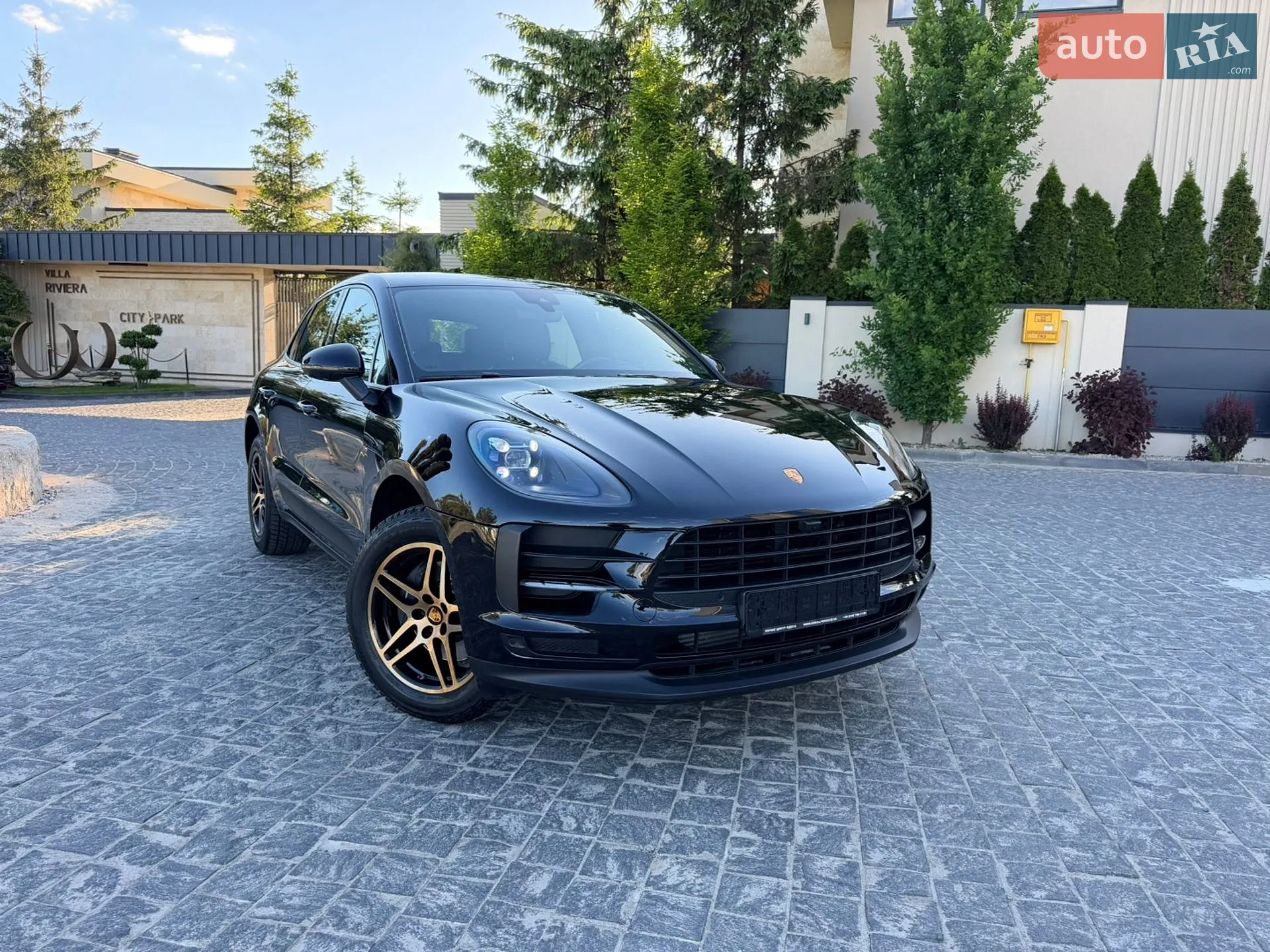 Porsche Macan, 2021