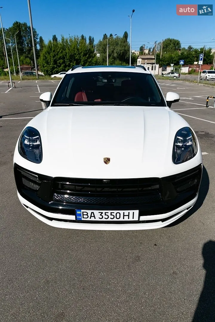 Porsche Macan, 2020