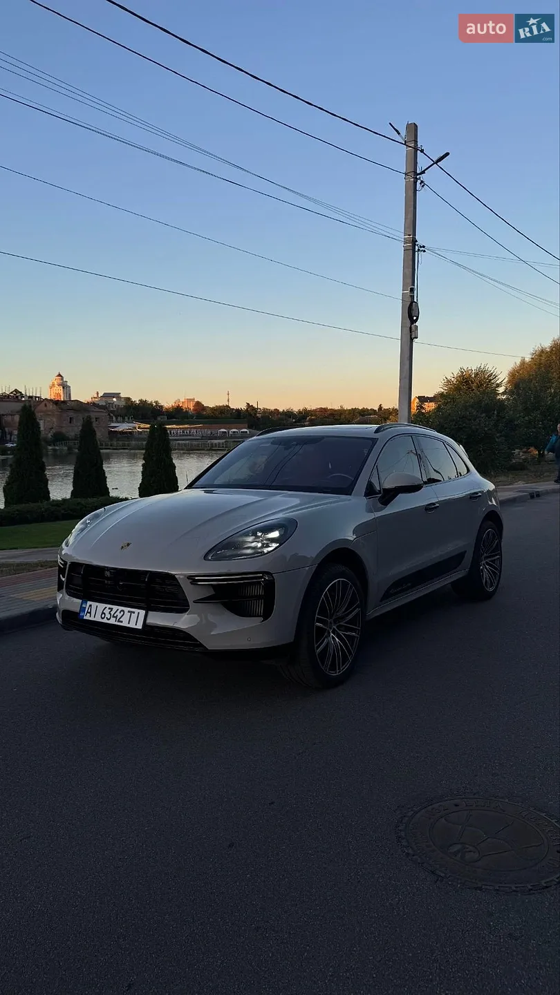 Porsche Macan, 2020