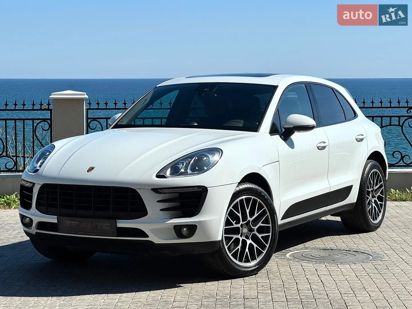 Porsche Macan, 2016