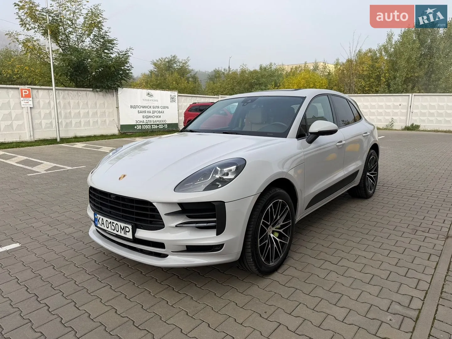 Porsche Macan, 2021