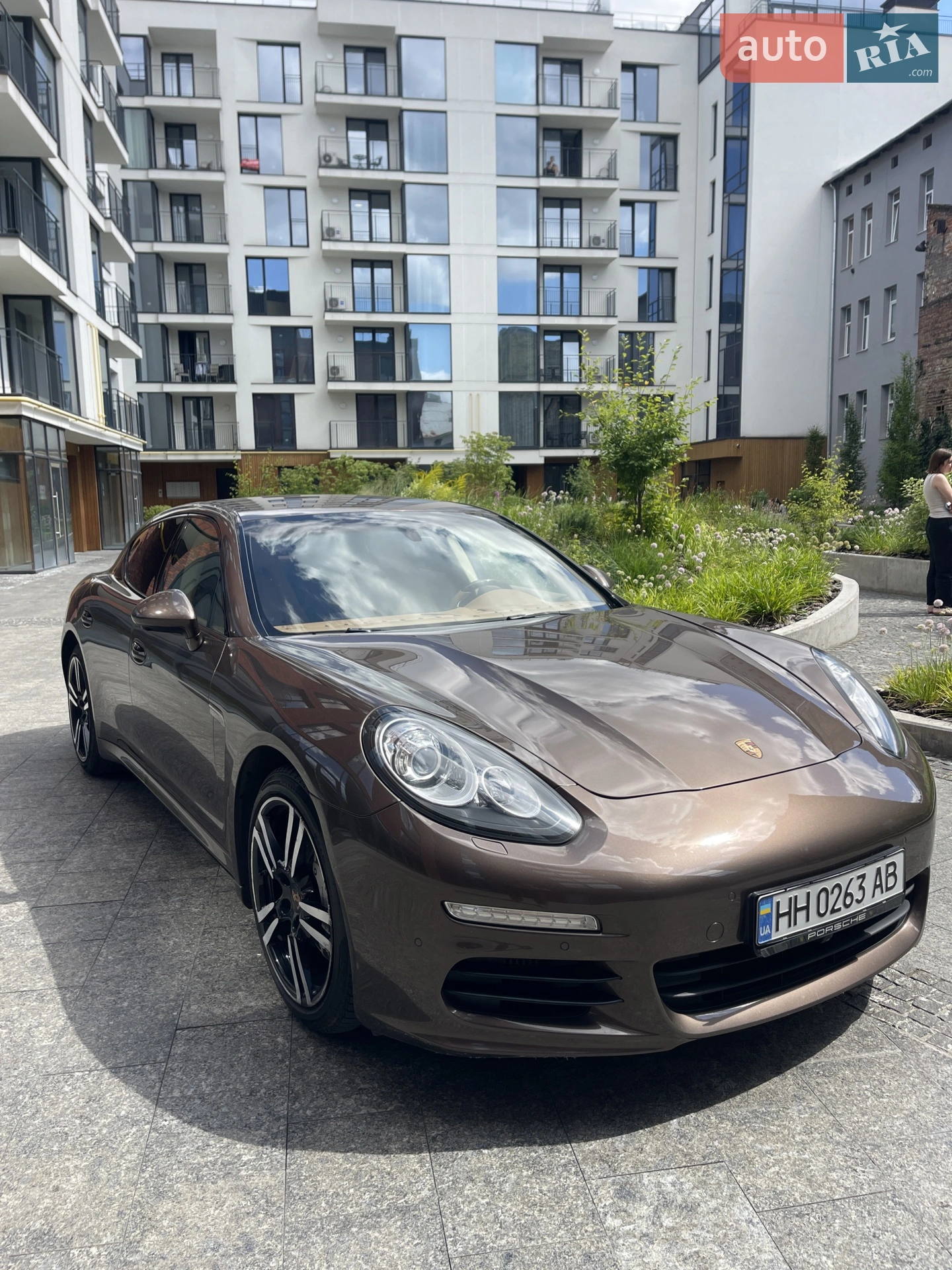 Porsche Panamera, 2013