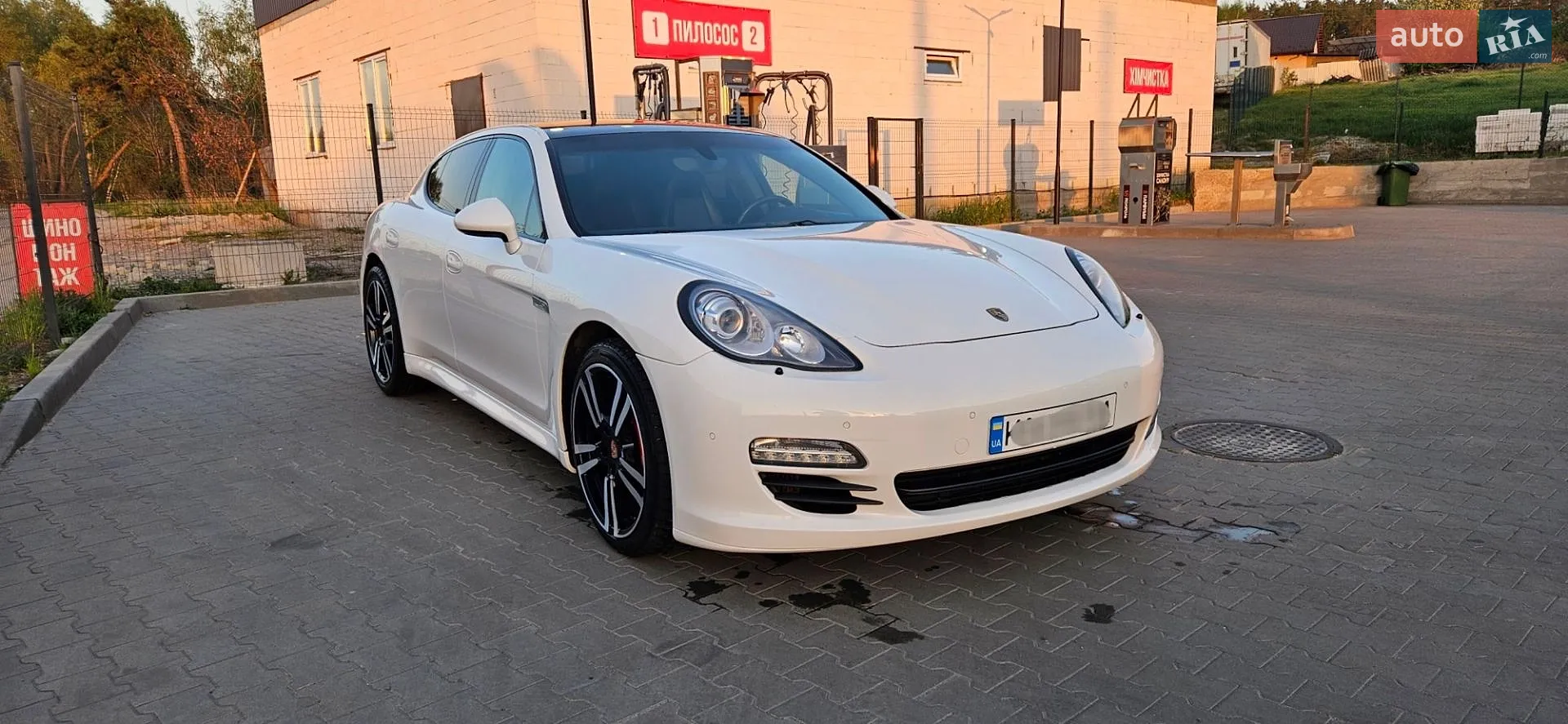 Porsche Panamera, 2012
