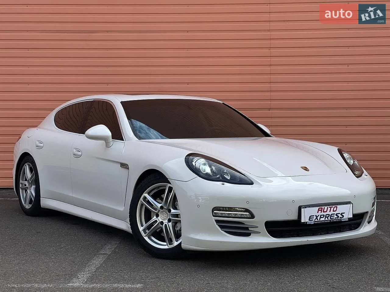 Porsche Panamera, 2012