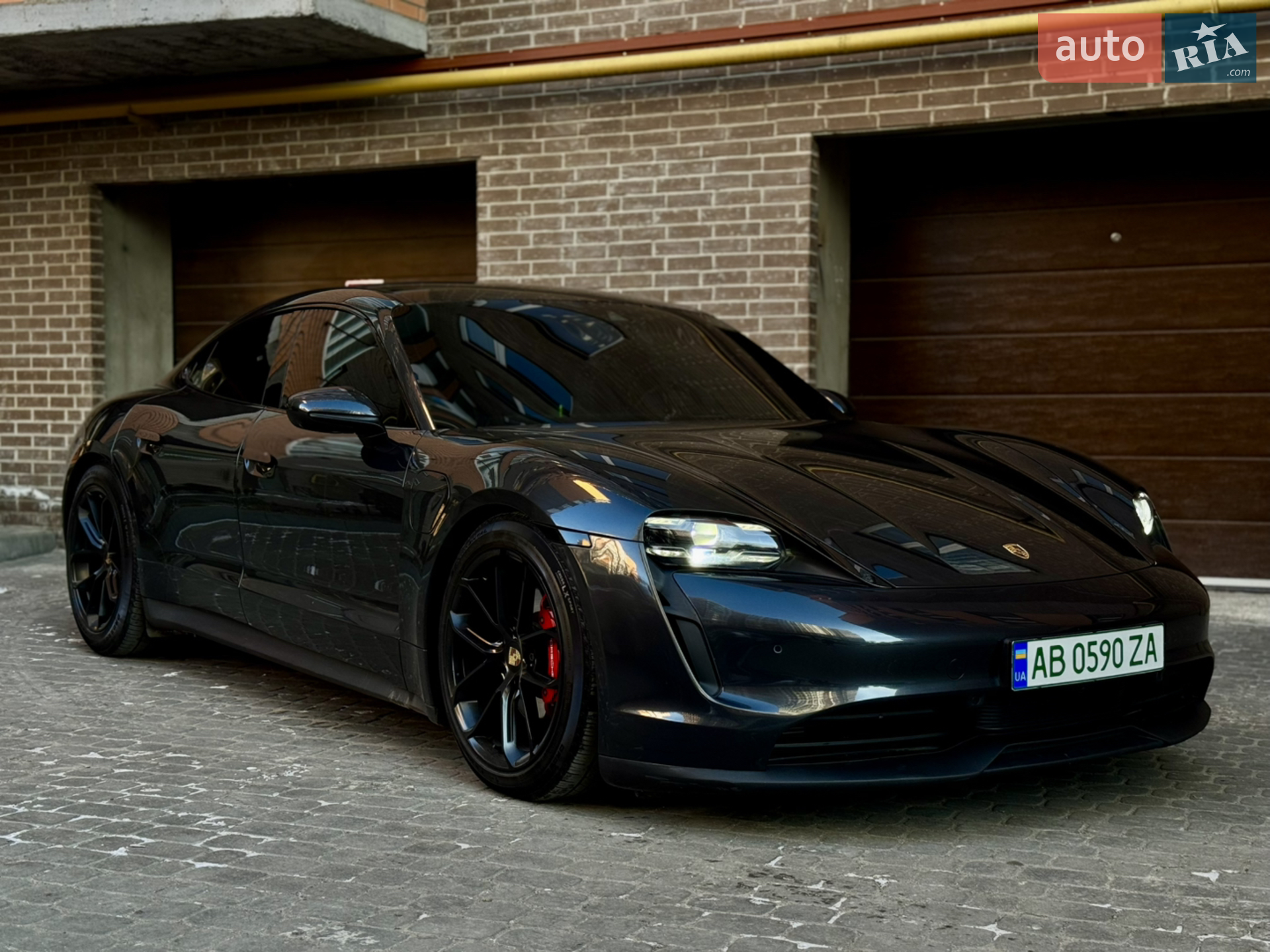Porsche Taycan, 2021