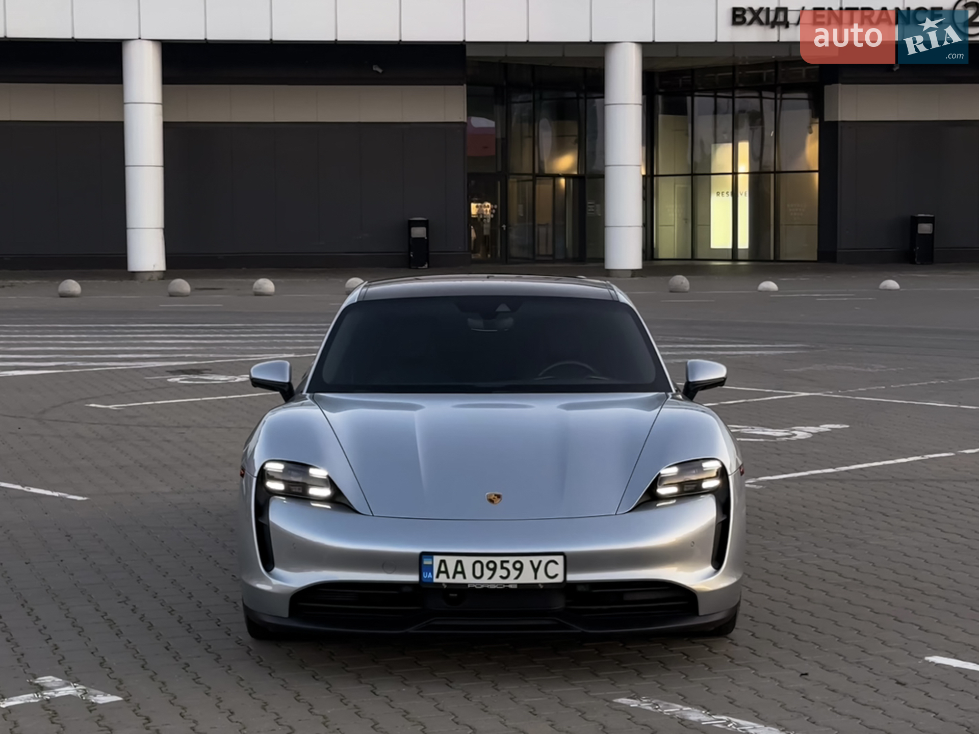 Porsche Taycan, 2021