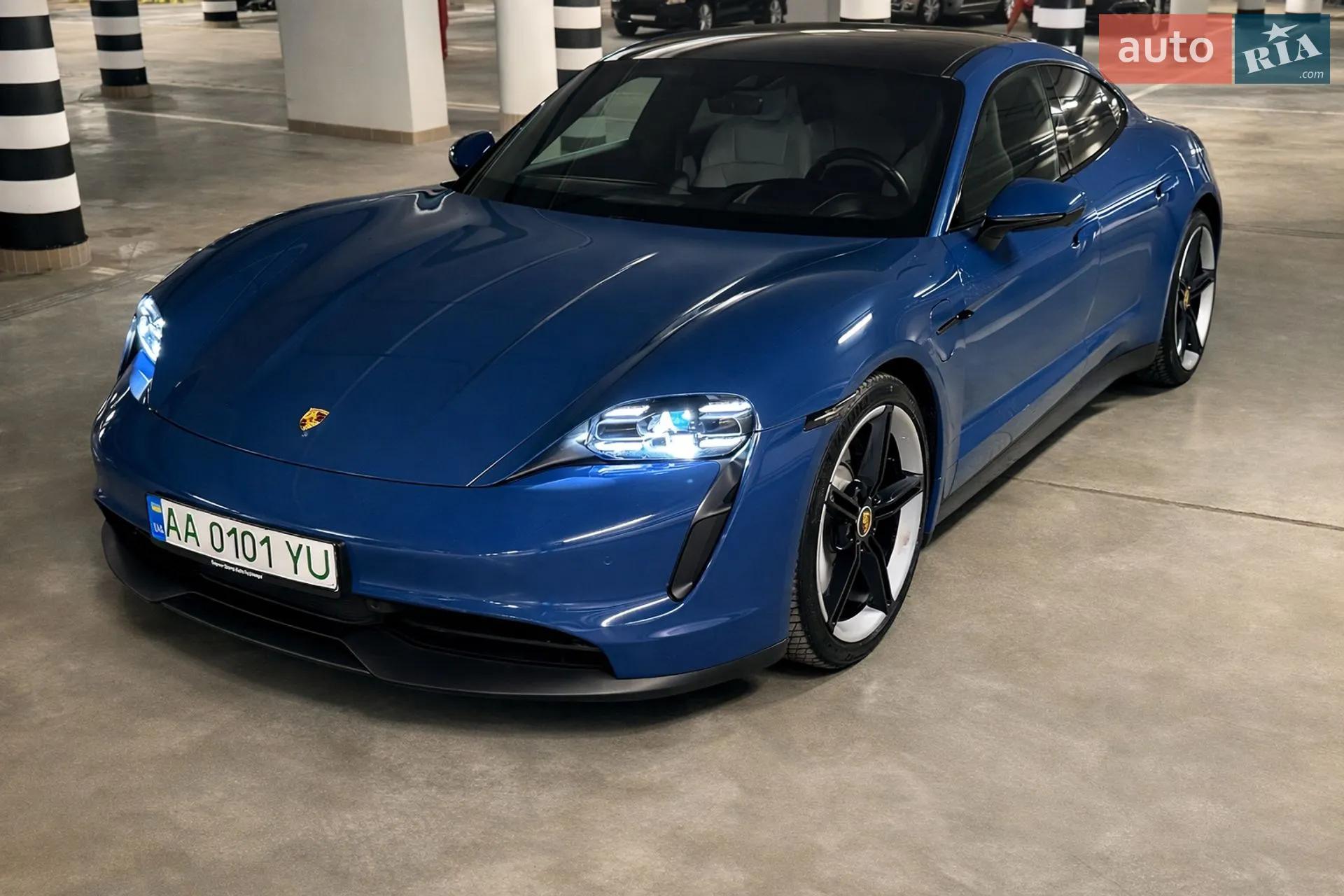 Porsche Taycan, 2021