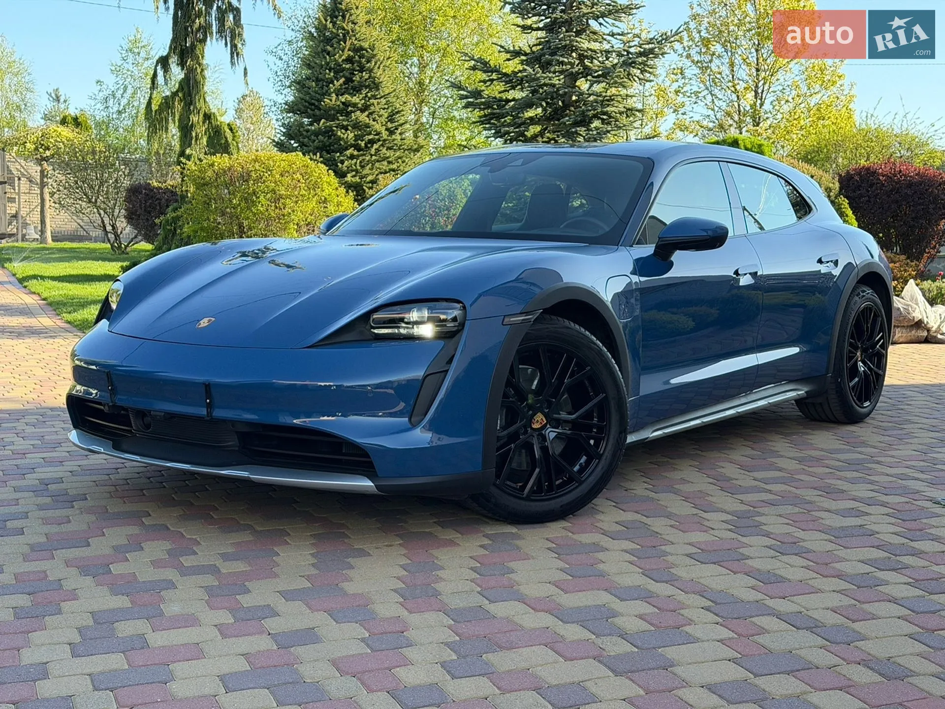Porsche Taycan, 2022