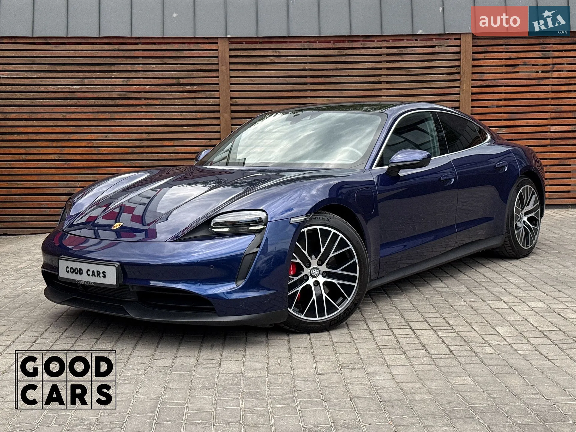 Porsche Taycan, 2020