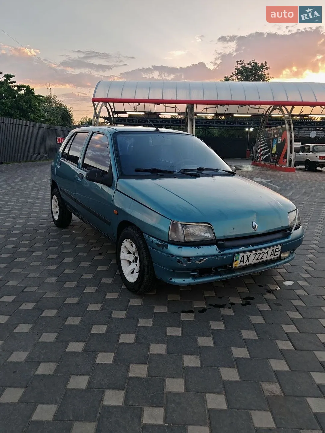 Renault Clio, 1995